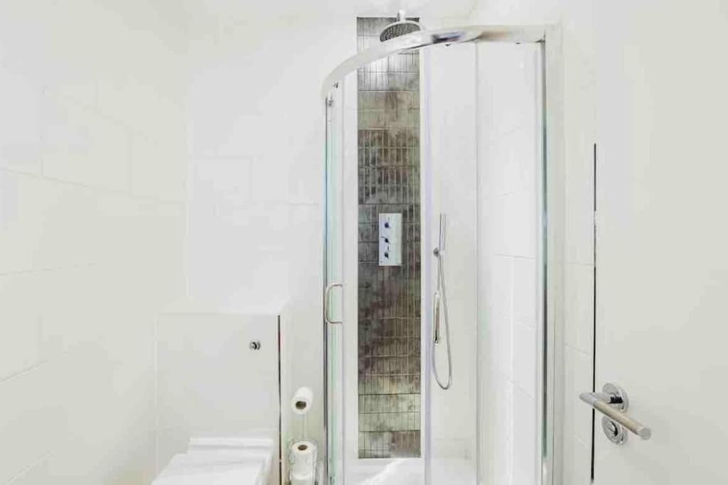 Canary Wharf Luxury Apartamento Londres